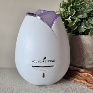 Young Living Diffuser Rose Tulip shaped Purple Top Essential Oil Home Diffuser